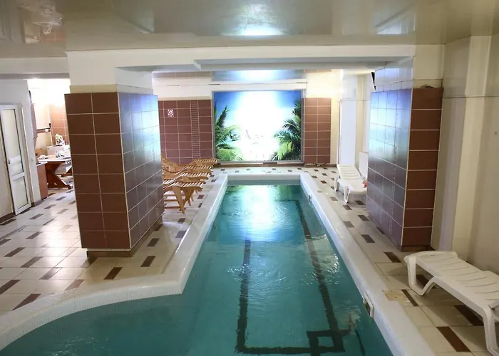 Hotel львівський *