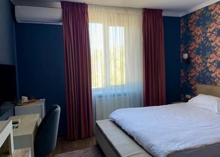 львівський Hotel *