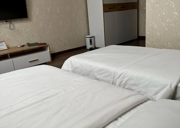 Hotel львівський *