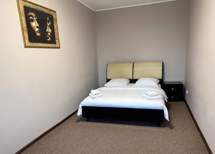 львівський *