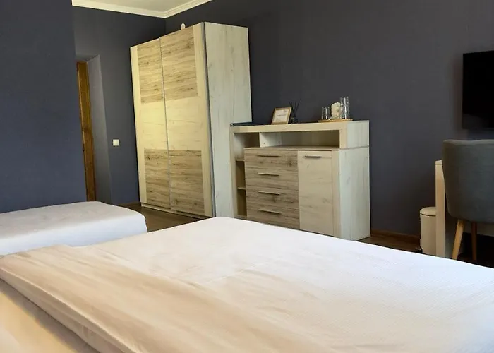 львівський